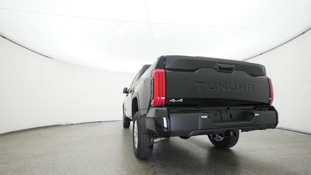 2026 Toyota Tundra SR5 - Photo 7