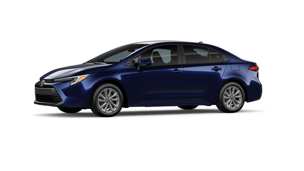 2026 Toyota Corolla Hybrid LE photo 2