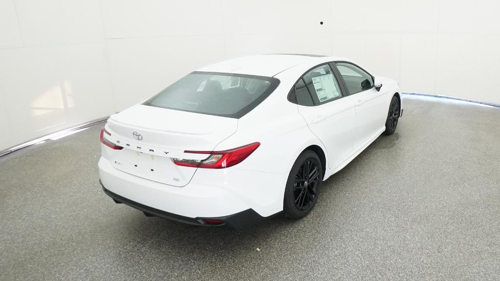 2026 Toyota Camry SE photo 17