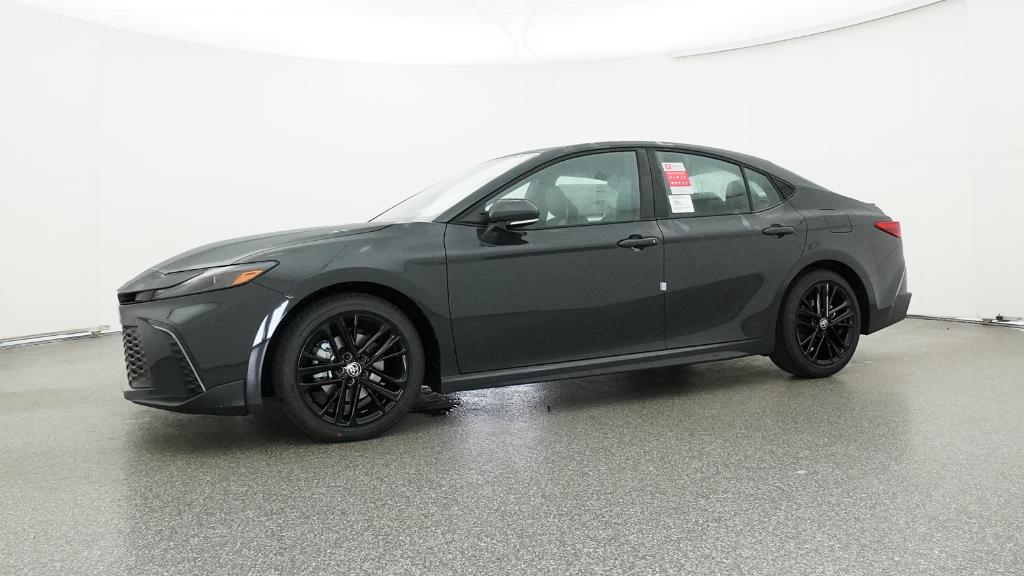 2026 Toyota Camry SE photo 4