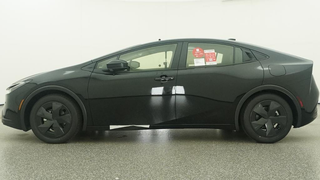 New 2027 Toyota Prius LE Hatchback