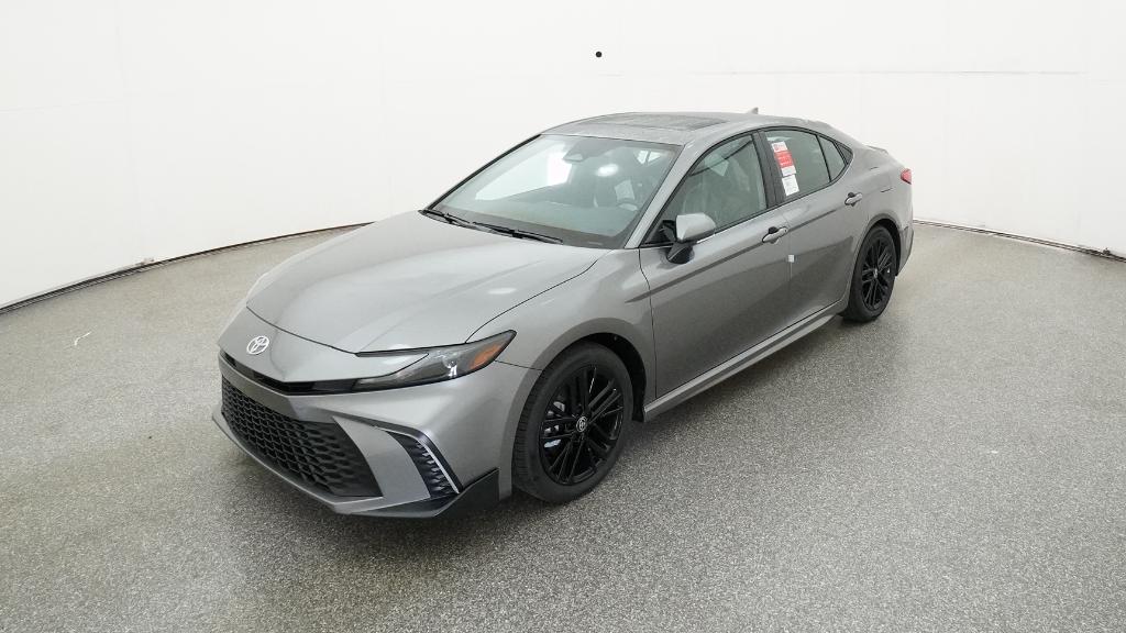 2026 Toyota Camry SE's photo