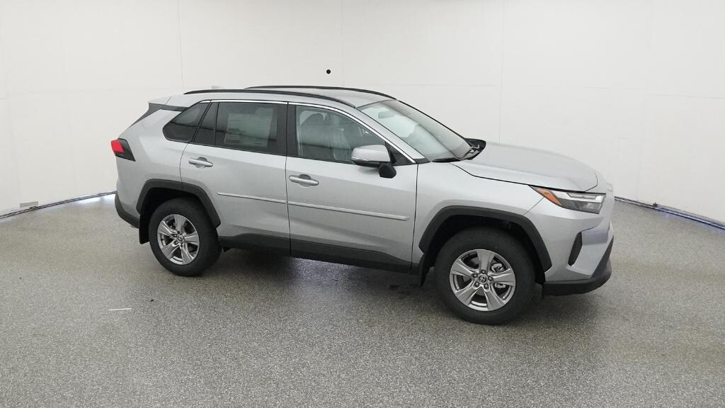 New 2025 Toyota RAV4 XLE SUV