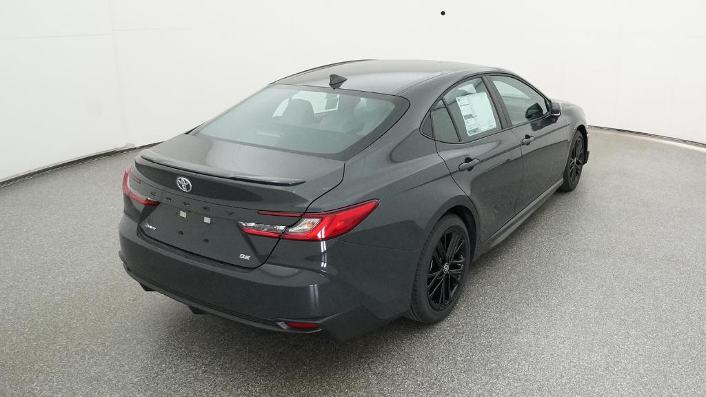 2026 Toyota Camry SE photo 2