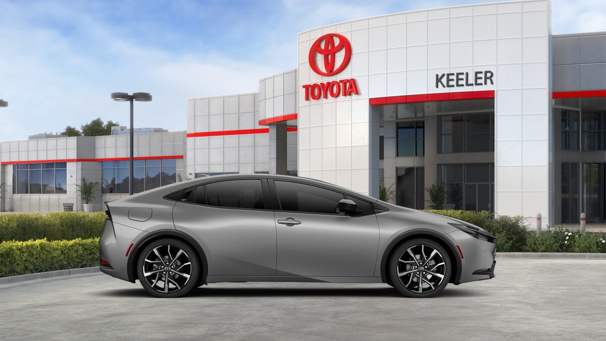 2026 Toyota Prius Plug-in Hybrid XSE - Photo 12