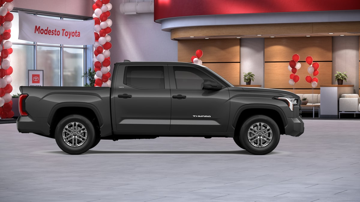 2025 Toyota Tundra SR5 - Photo 38