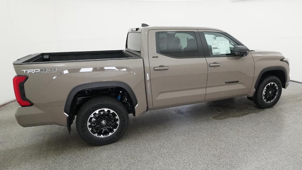 New 2026 Toyota Tundra SR5 SR5 CREWMAX 5.5