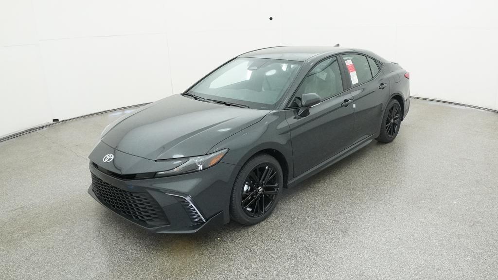 2026 Toyota Camry SE's photo