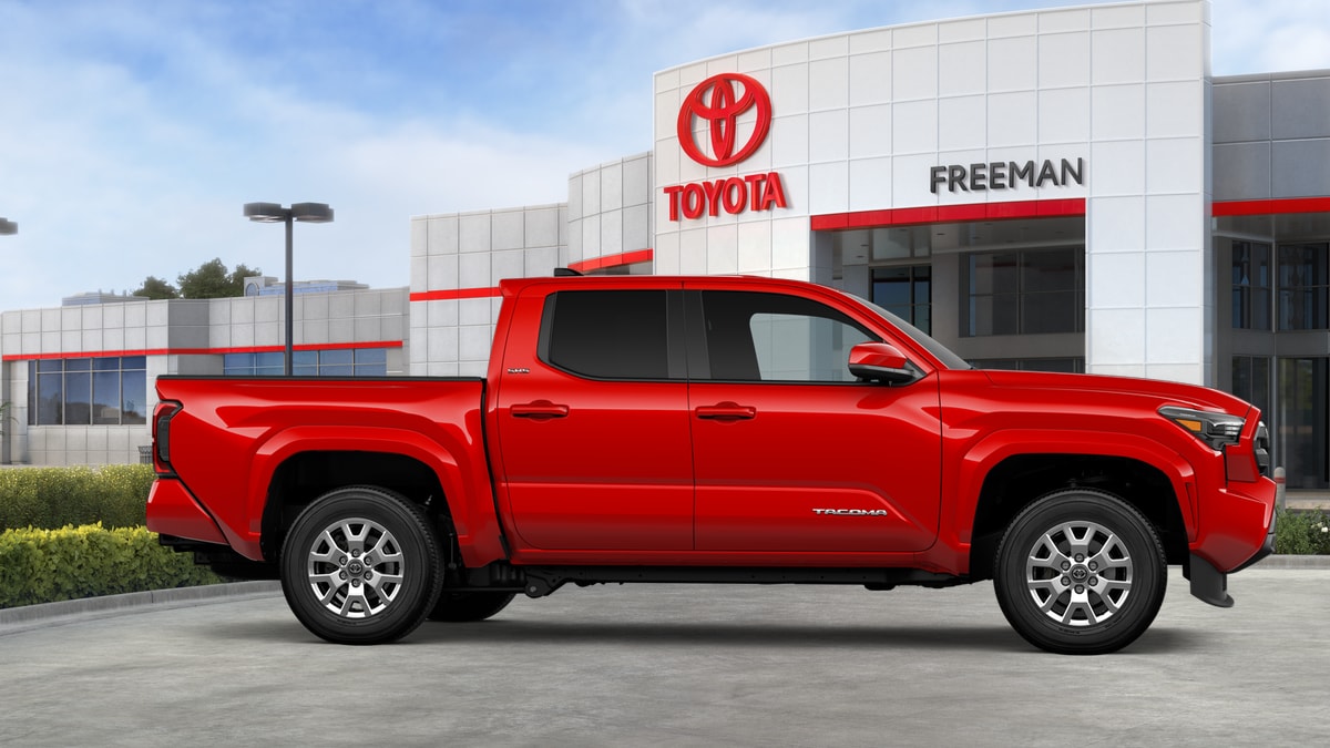 2026 Toyota Tacoma SR5 - Photo 13