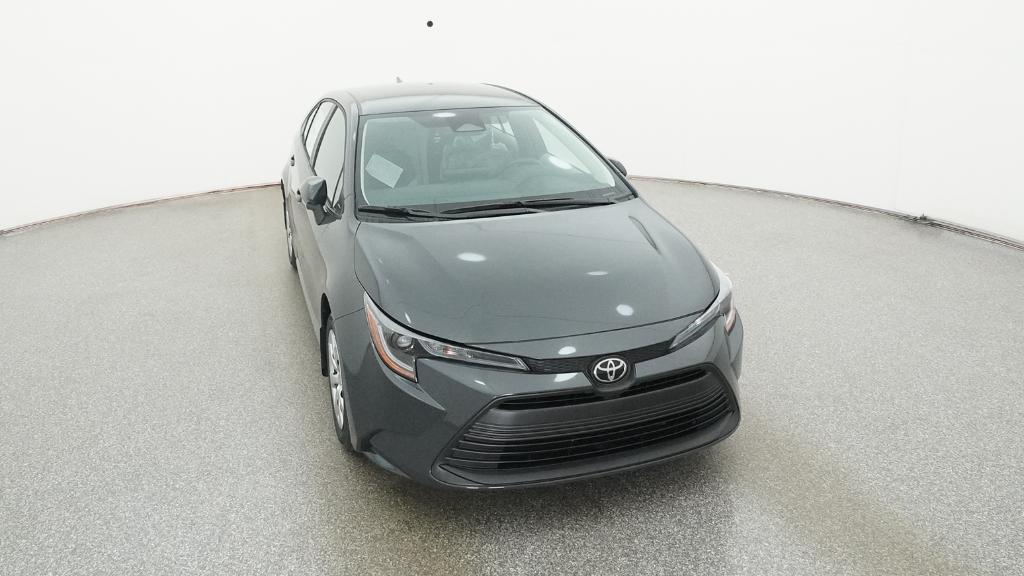2026 Toyota Corolla LE photo 3