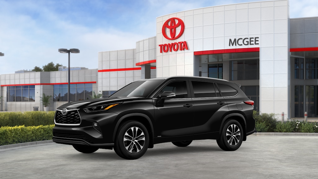 New 2026 Toyota Highlander Hybrid XLE SUV