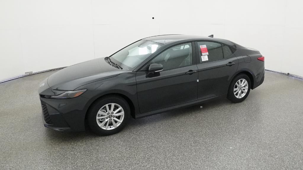2026 Toyota Camry LE photo 3