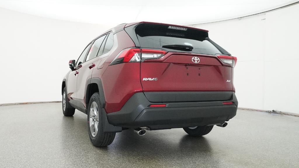 2025 Toyota RAV4 XLE photo 2