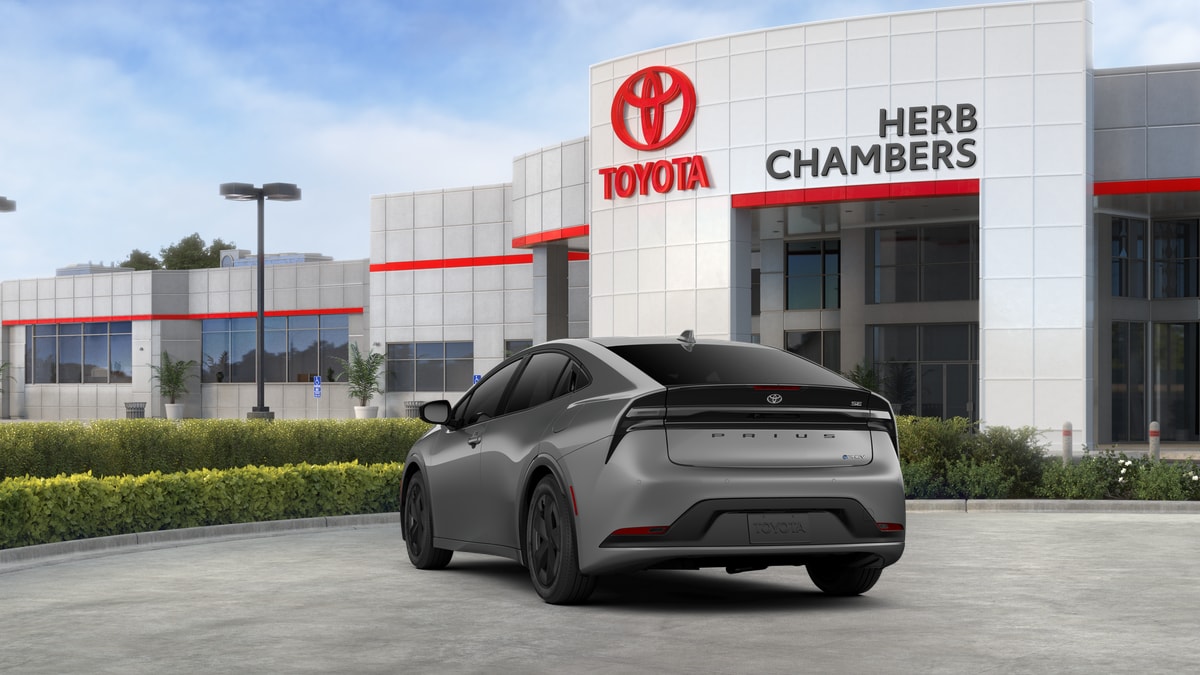 2026 Toyota Prius Plug-in Hybrid SE - Photo 27