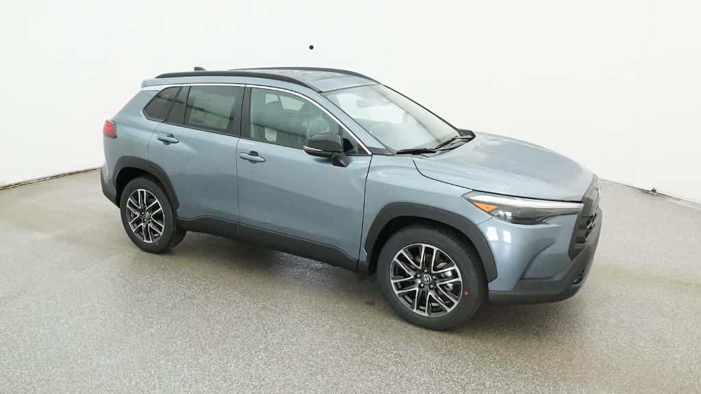 2026 Toyota Corolla Cross XLE photo 2