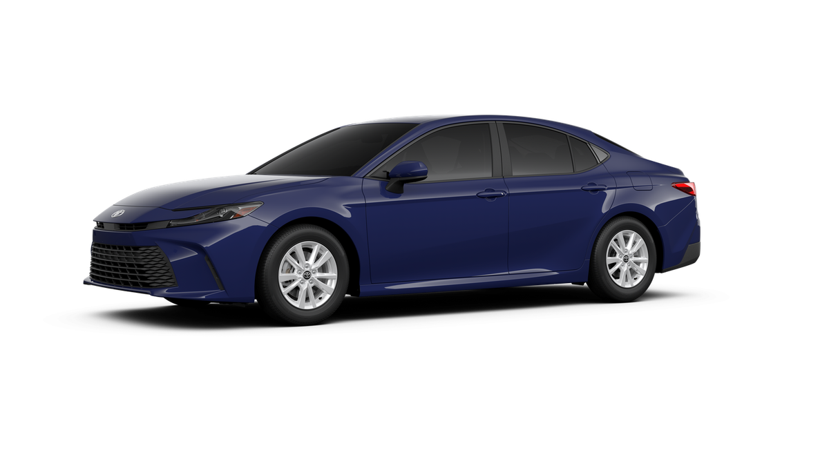 2026 Toyota Camry LE photo 3