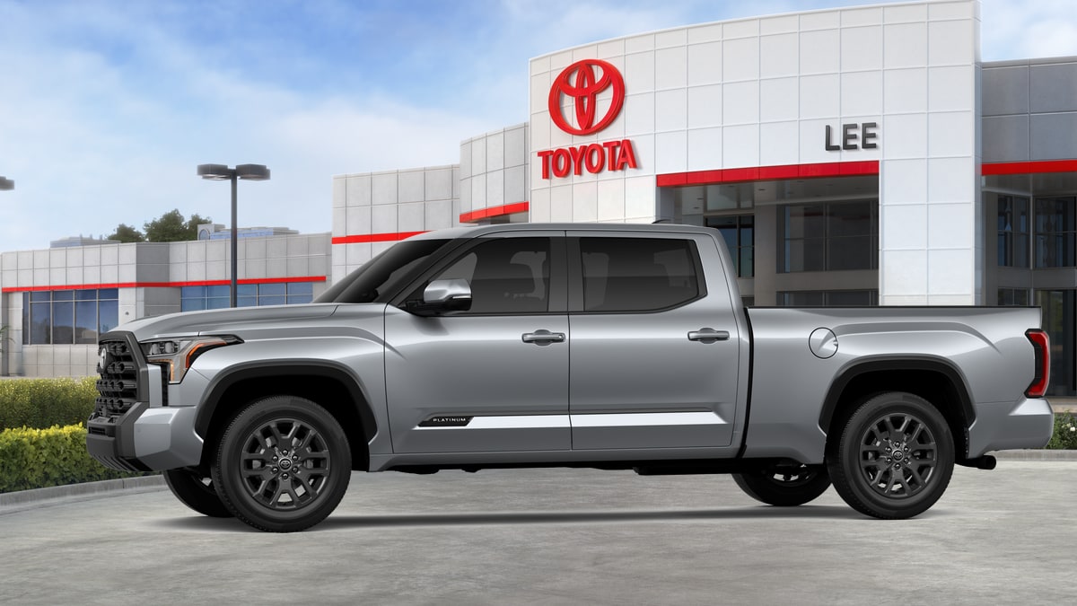 2026 Toyota Tundra Platinum - Photo 16