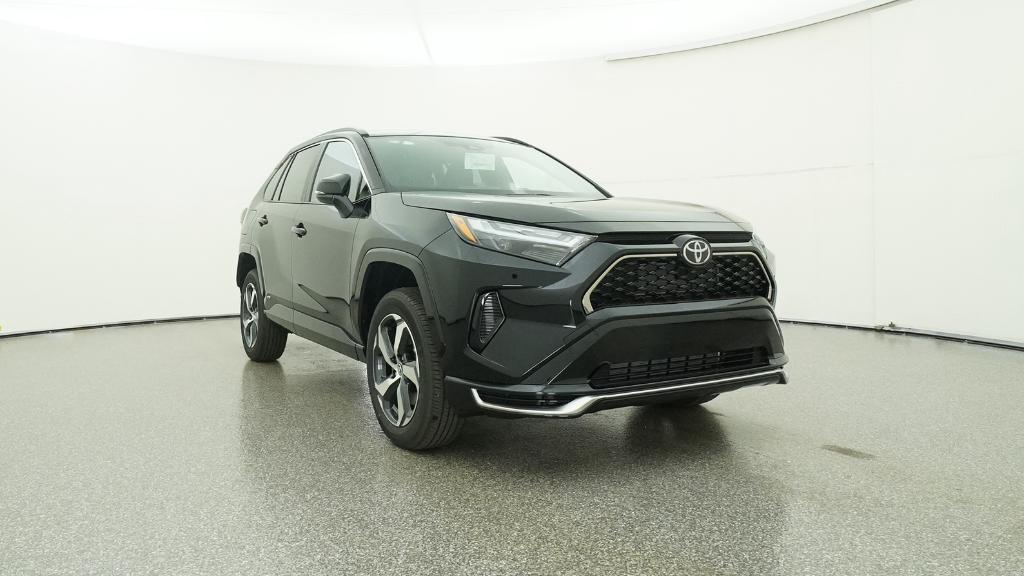 2025 Toyota RAV4 Hybrid SE photo 4