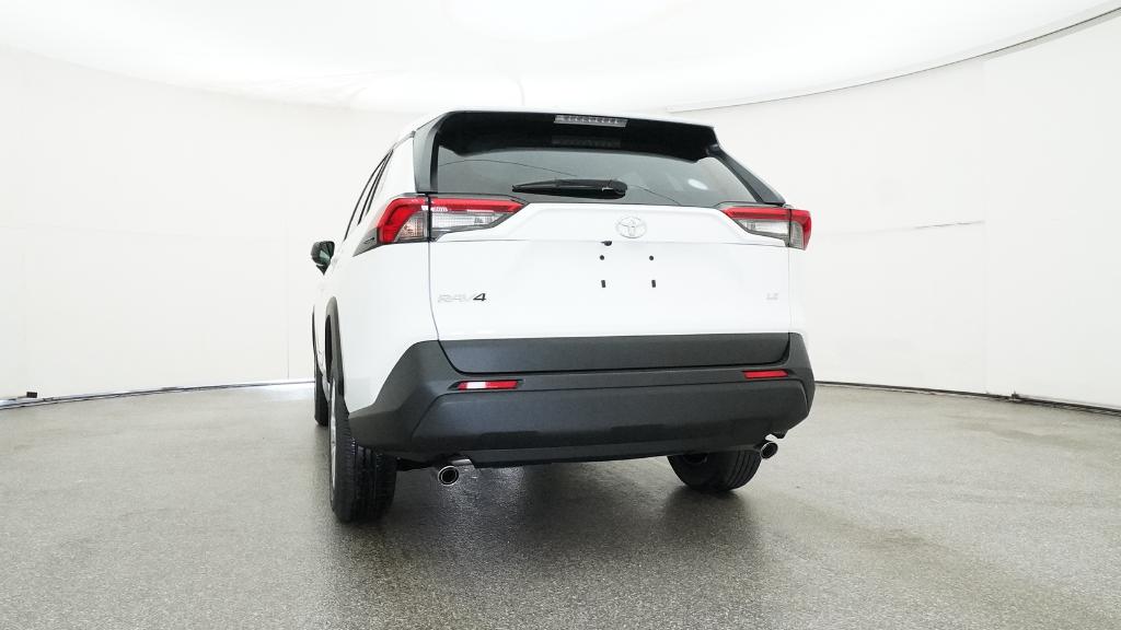 2025 Toyota RAV4 LE photo 2