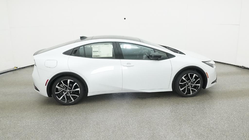 2026 Toyota Prius Plug-in Hybrid XSE Premium - Photo 19