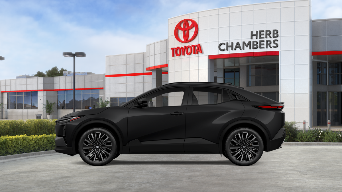 New 2027 Toyota C-HR XSE SUV
