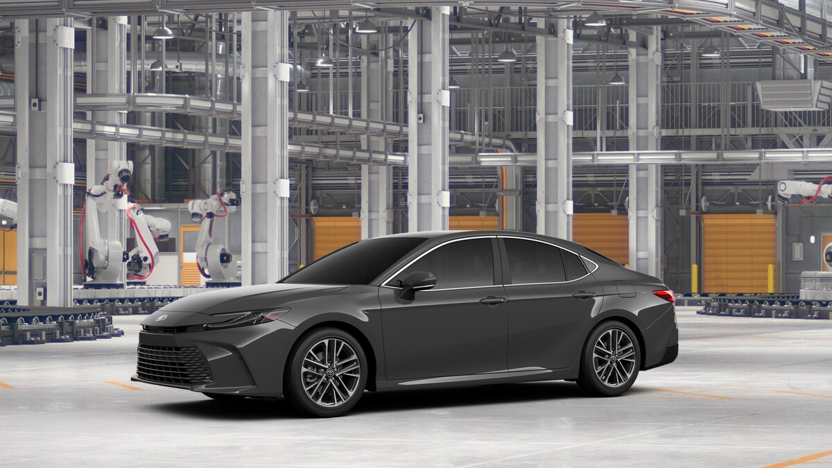 2026 Toyota Camry XLE photo 3