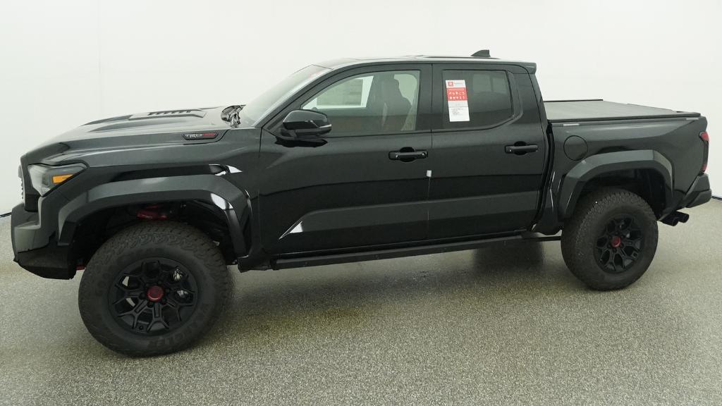 2026 Toyota Tacoma TRD Pro - Photo 7