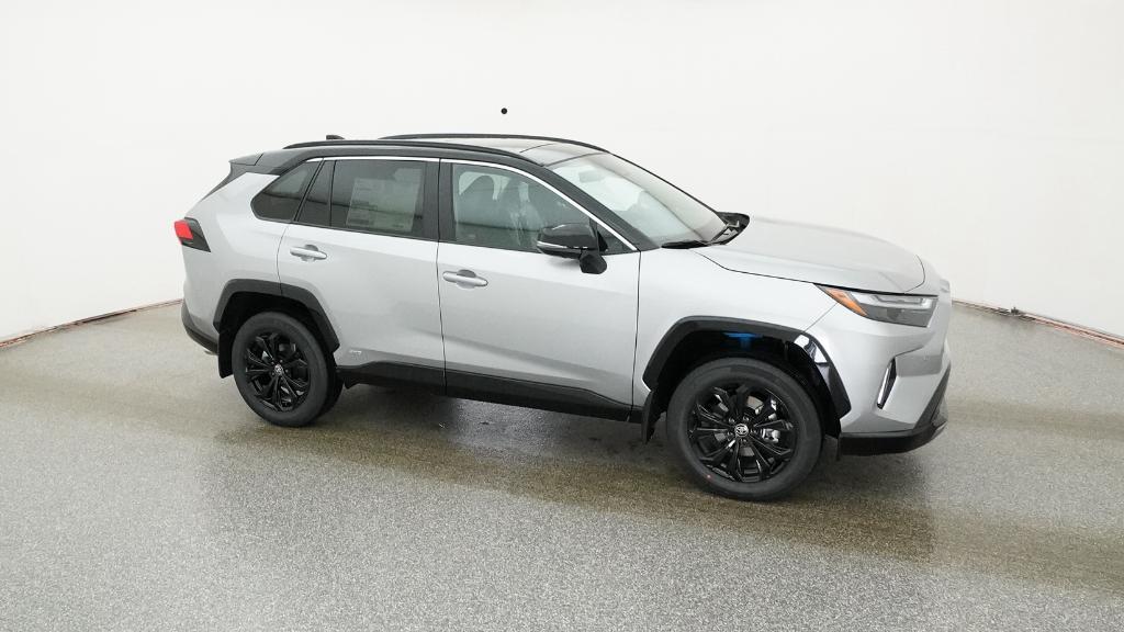 2025 Toyota RAV4 Hybrid XSE photo 4