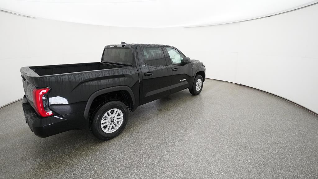 2025 Toyota Tundra SR5 - Photo 3
