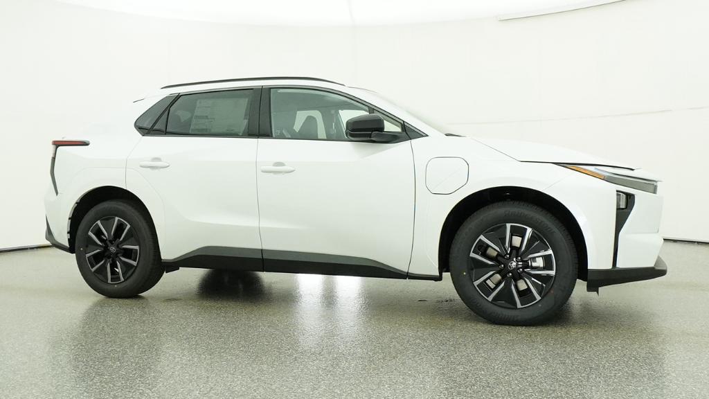 2026 Toyota bZ XLE - Photo 35
