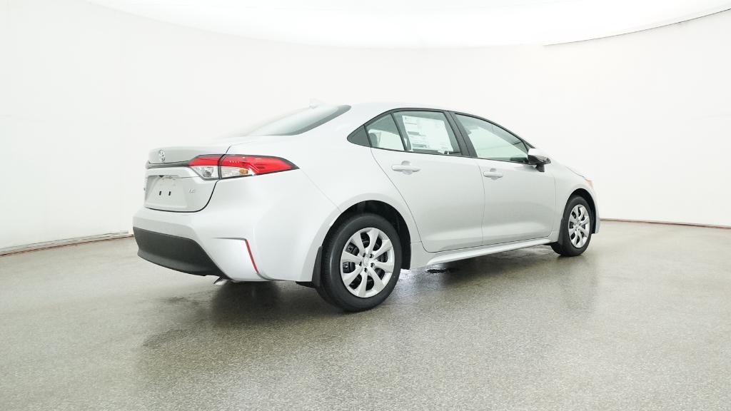 2026 Toyota Corolla LE photo 4