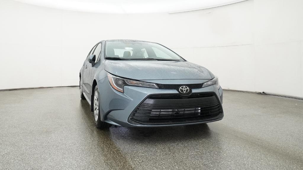 2026 Toyota Corolla LE photo 2