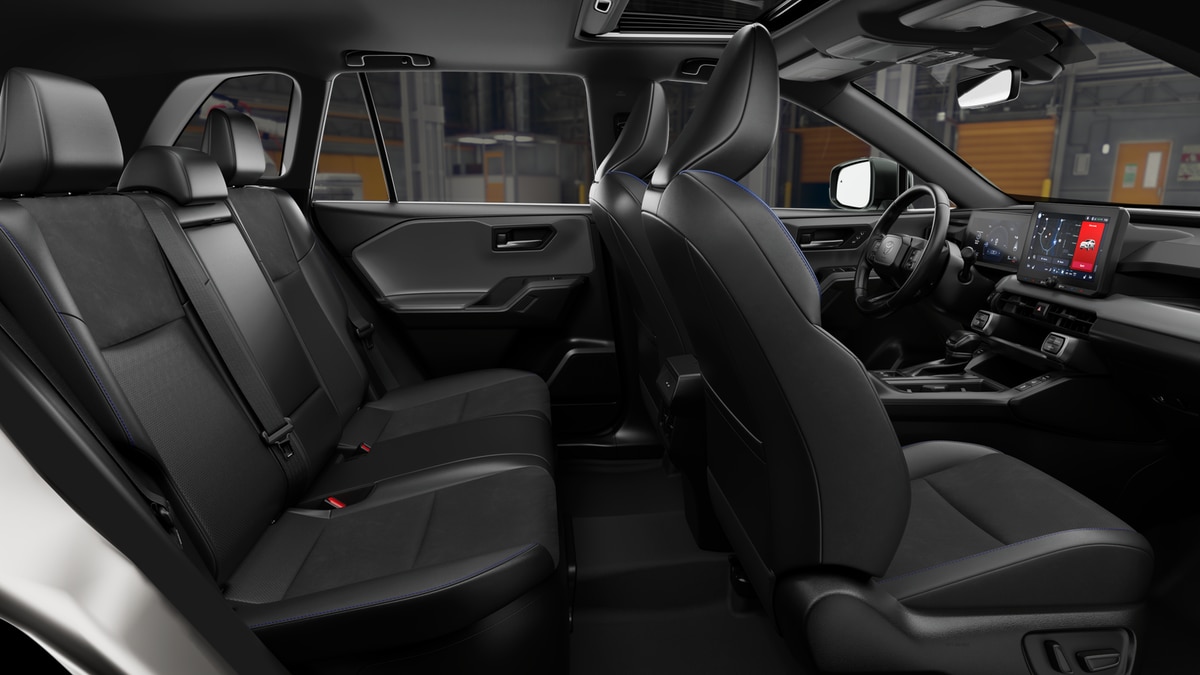 2026 Toyota RAV4 XSE - Photo 21