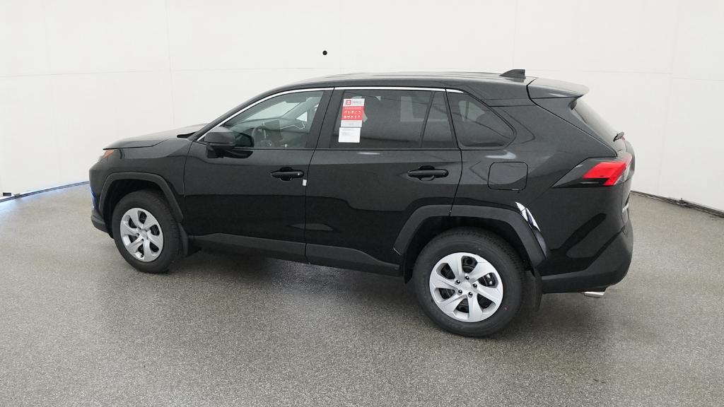 2025 Toyota RAV4 LE photo 3