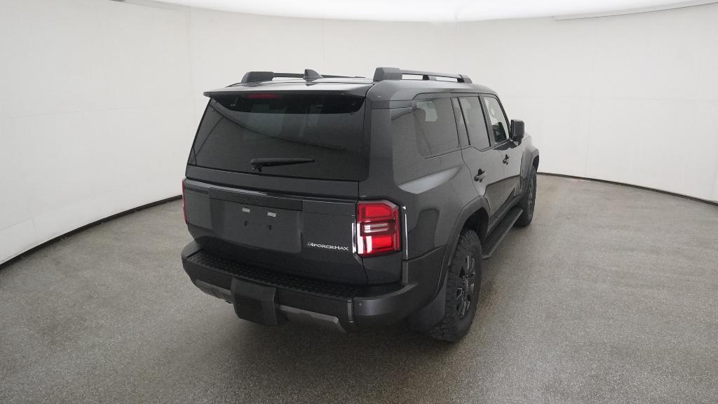 2025 Toyota Land Cruiser Base photo 3