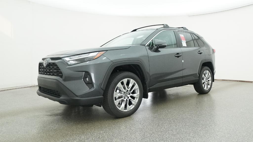 2025 Toyota RAV4 XLE Premium photo 4
