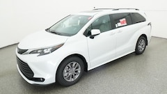 2026 Toyota Sienna XLE Van Passenger Van
