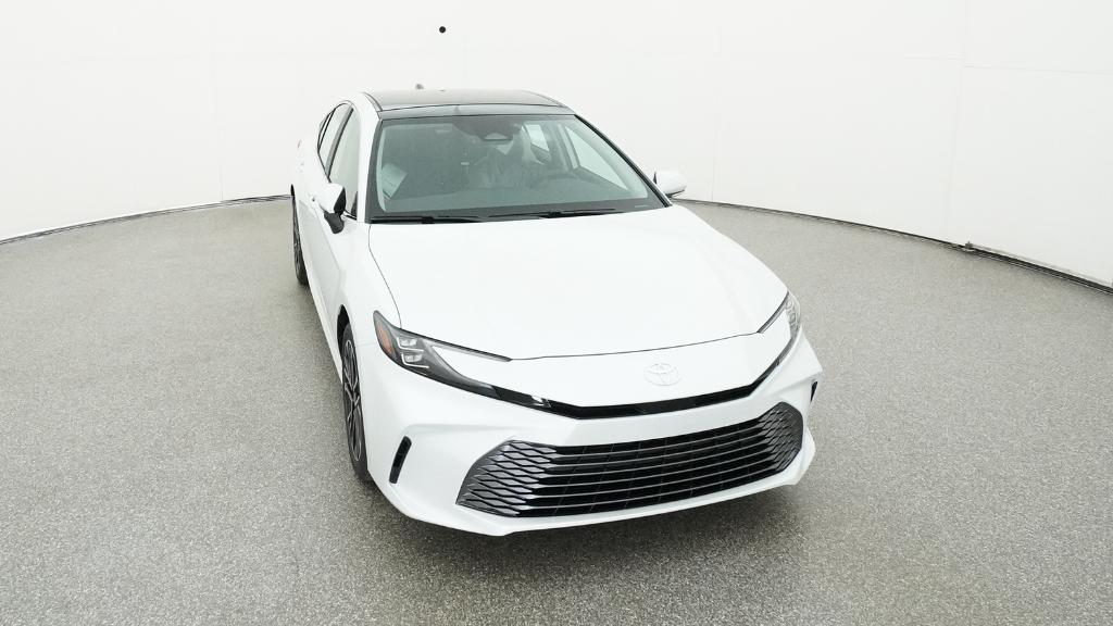 2026 Toyota Camry XLE photo 4