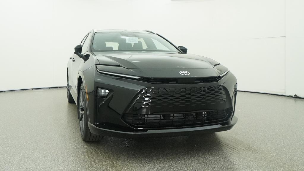 2026 Toyota Crown Signia Limited - Photo 18