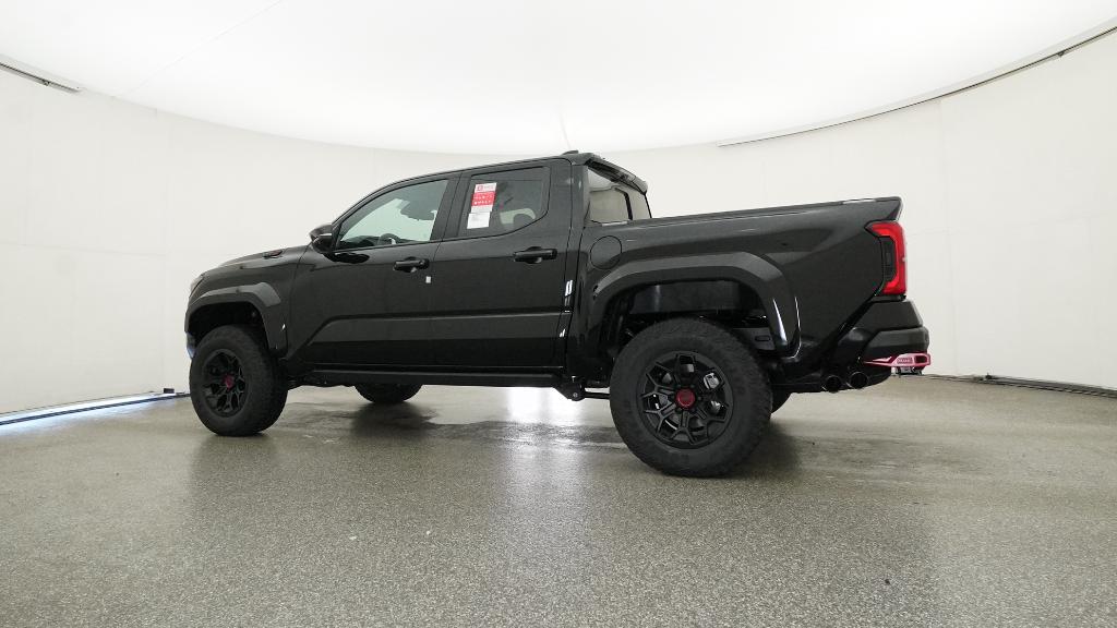 2025 Toyota Tacoma TRD Pro - Photo 6