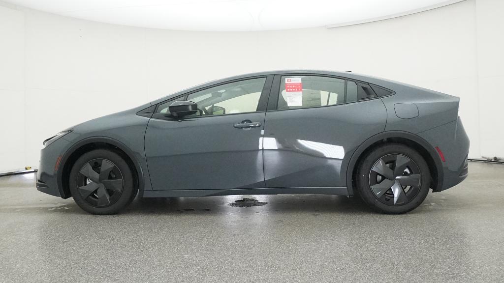 2026 Toyota Prius Plug-in Hybrid SE - Photo 33