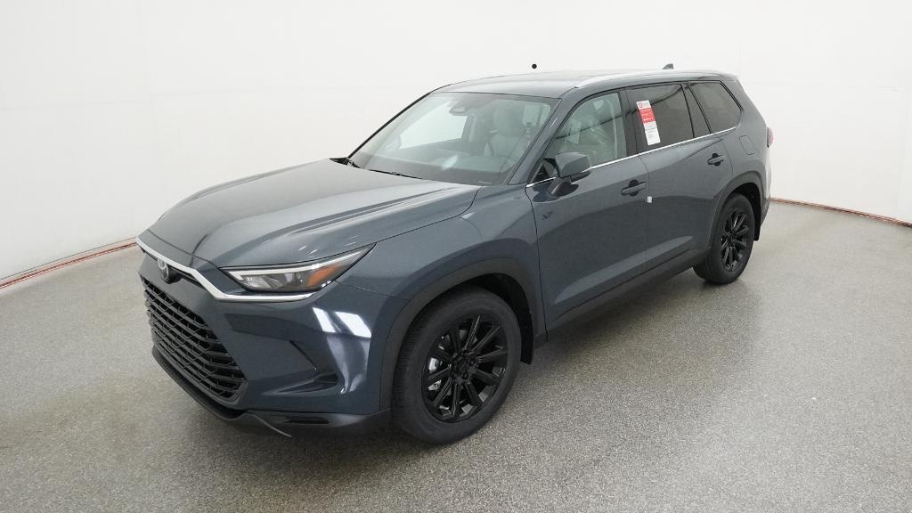 New 2026 Toyota Grand Highlander Hybrid XLE SUV