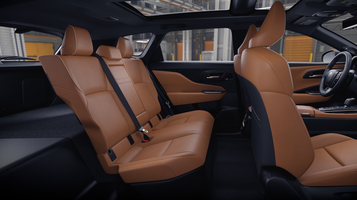 2025 Toyota Crown Signia Limited photo 20
