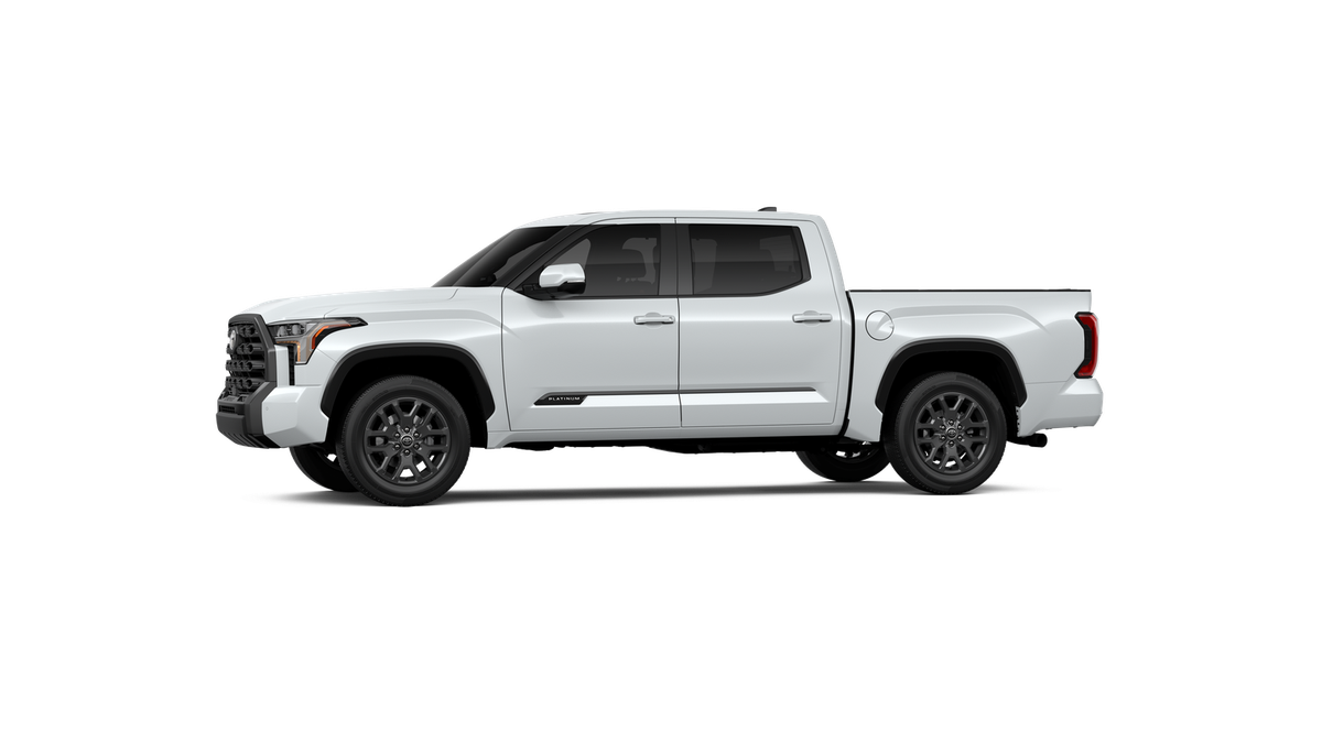 2026 Toyota Tundra Platinum CrewMax photo 4