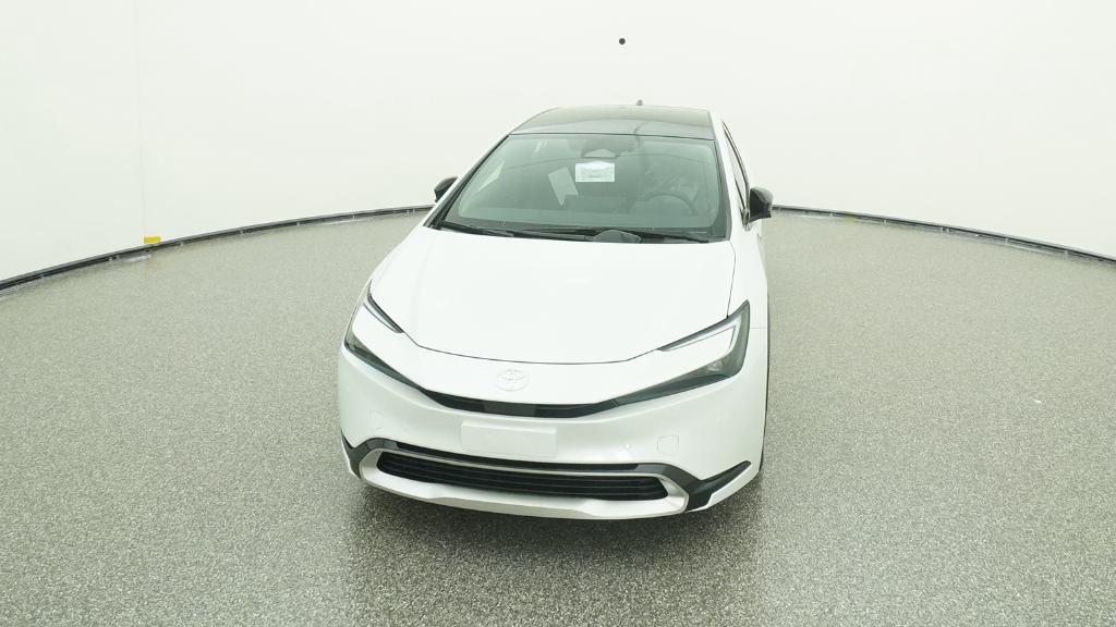 2026 Toyota Prius Plug-in Hybrid XSE photo 4