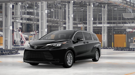 2026 Toyota Sienna LE Van Passenger Van