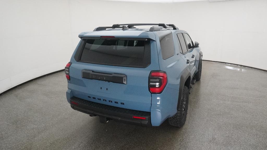 2025 Toyota 4Runner SR5 photo 4