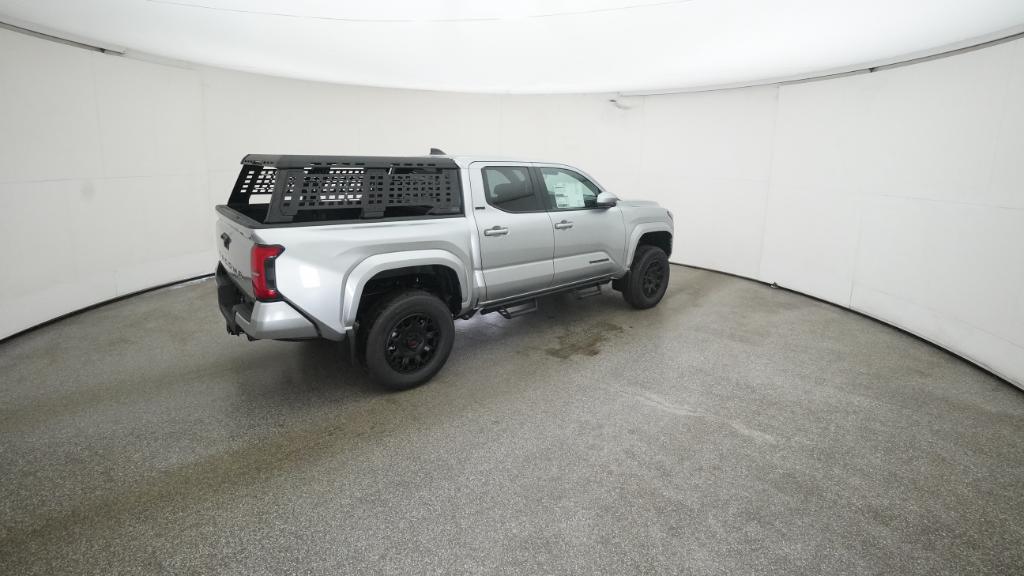 2025 Toyota Tacoma SR5 - Photo 39