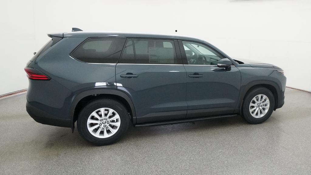 2026 Toyota Grand Highlander XLE photo 4