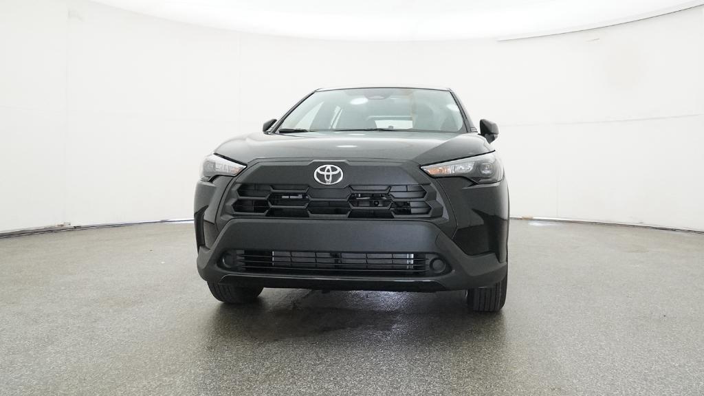 2026 Toyota Corolla Cross L photo 2